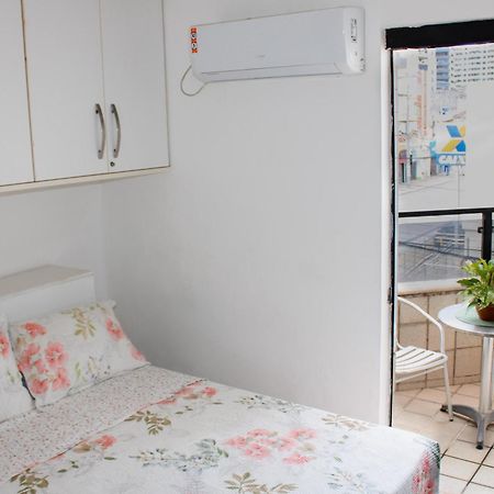 Apartamento Farol Barra Flat Salvador Esterno foto