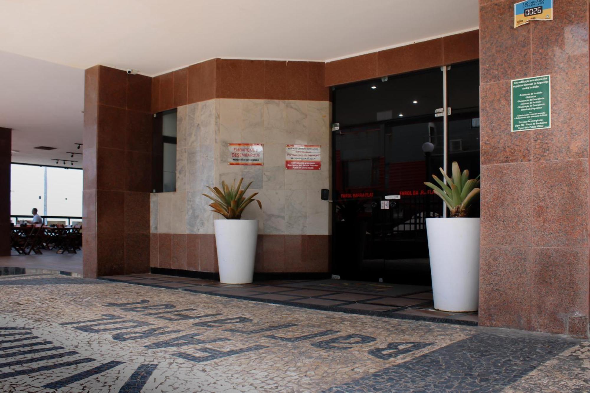 Apartamento Farol Barra Flat Salvador Esterno foto